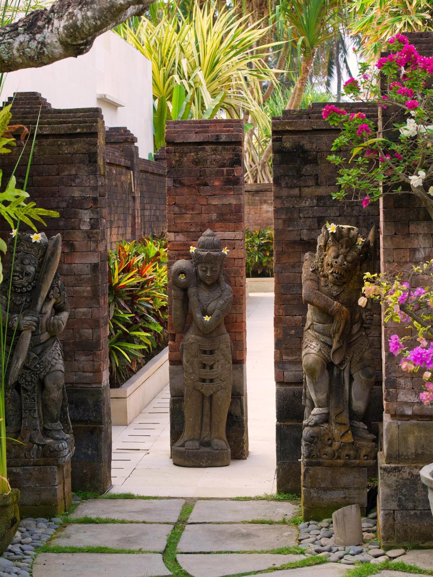 Majapahit Beach Villas By Nakula Ketewel Zimmer foto
